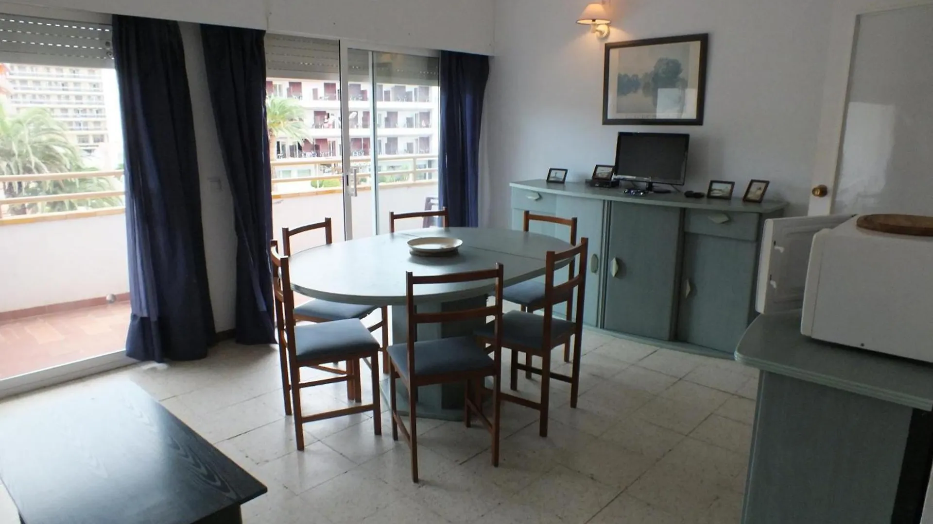 Apartment Apartamento Para 6 Personas En Rosas, Acceso A La Playa - Es-204-69