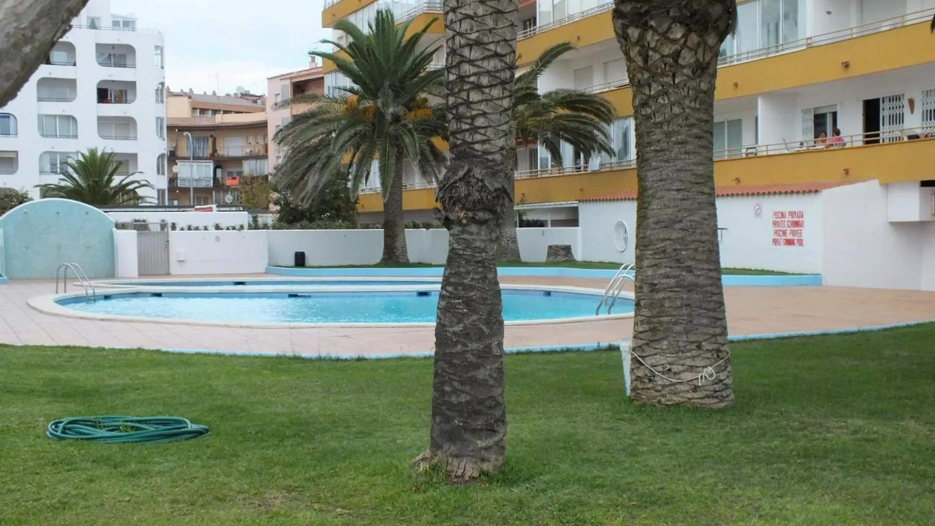 Apartamento Para 6 Personas En Rosas, Acceso A La Playa - Es-204-69 Apartment Roses