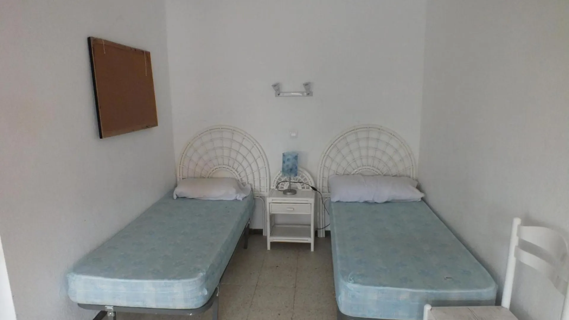 Apartamento Para 6 Personas En Rosas, Acceso A La Playa - Es-204-69 Roses