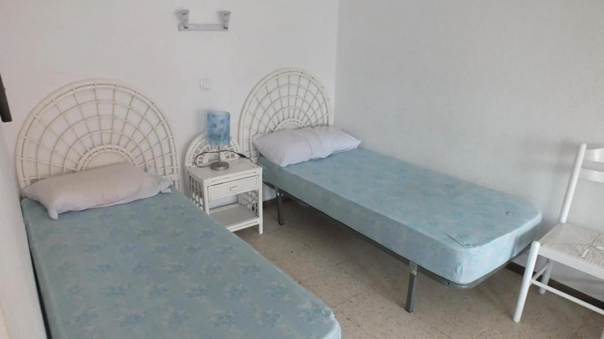 Apartment Apartamento Para 6 Personas En Rosas, Acceso A La Playa - Es-204-69